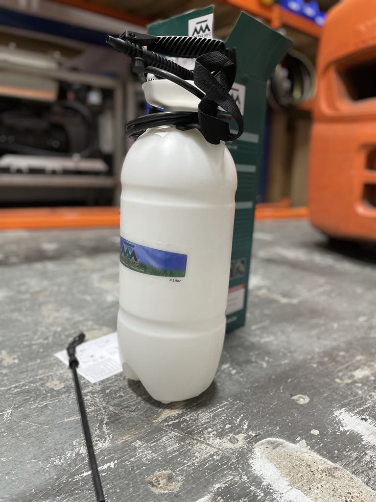 2 gallon pump up sprayer